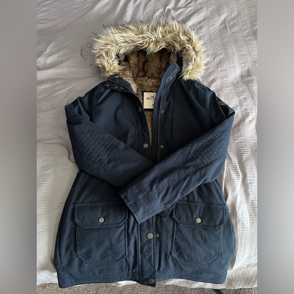 “Fur-lined” heavy coat